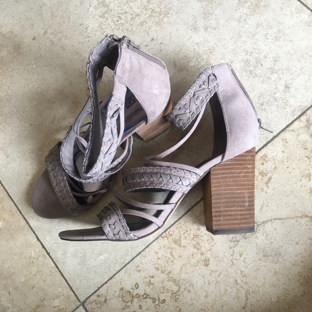 Carlos by Carlos Santana nude block heel sandal